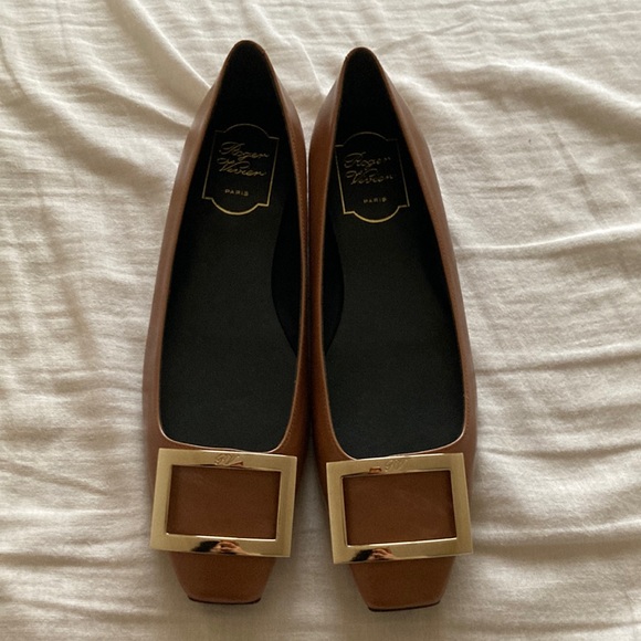 Roger Vivier Trompette Ballet Flats - Picture 1 of 7